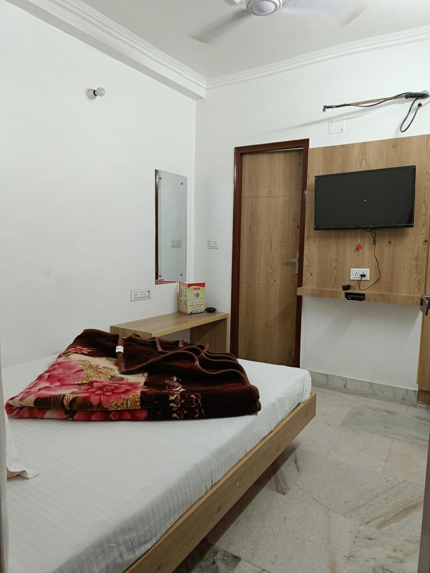 Hotel A10 New Delhi Exteriör bild